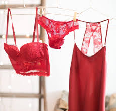 rublje-nova-godina-crveno-rublje-modnialmanah