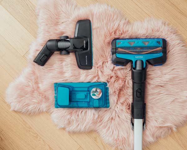 lifestyle-Philips-SpeedPro-Max-Aqua-usisavač-modnialmanah