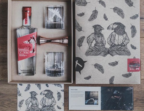 lifestyle-old-pilot's-gin-art-edition-modnialmanah