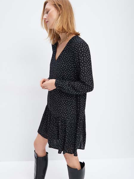 mohito-retro-print-crno-bijelo-fashion-modnialmanah