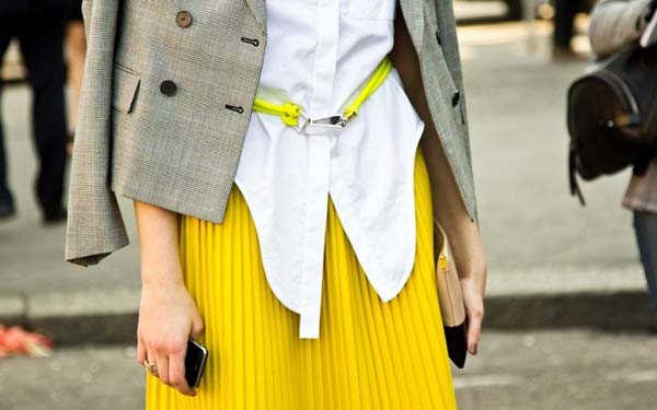 fashion-limun-žuta-boja-modnialmanah-moda