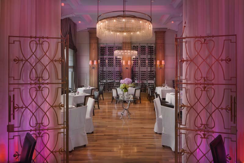 esplanade-valentinovo-zifandel's-lifestyle