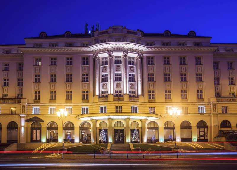 esplanade-valentinovo-zifandel's-lifestyle