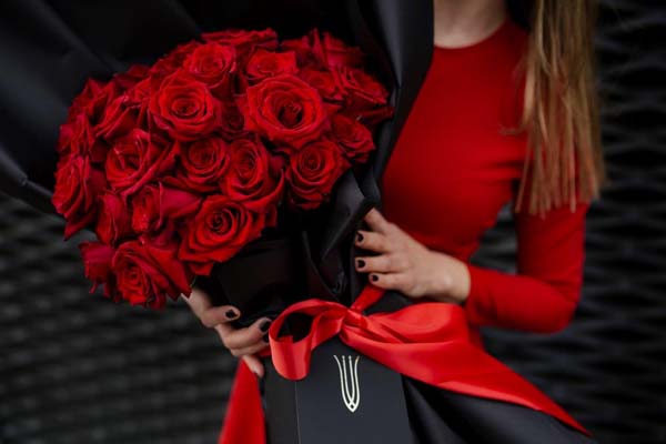 JS-Atelier-Valentinovo-cvijeće-modnialmanah