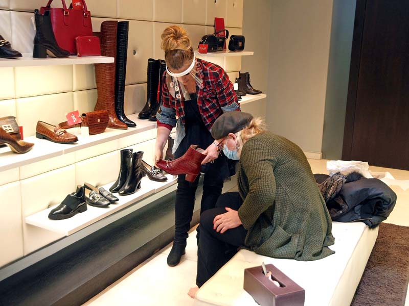 hogl-fashion-Geisterkűsse-modnialmanah-alma-savjetuje-stilistica-moda