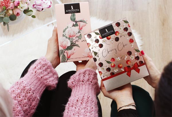 afrodita-cosmetics-beauty-njega-koža-modnialmanah-CHERRY-CHIC-ESSENCE-OF-BEAUTY