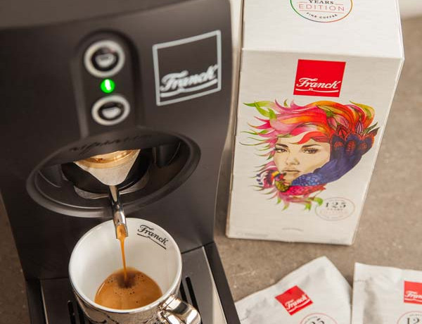 lifestyle-Franck-Easy-Serve-espresso-aparat-modnialmanah-franck