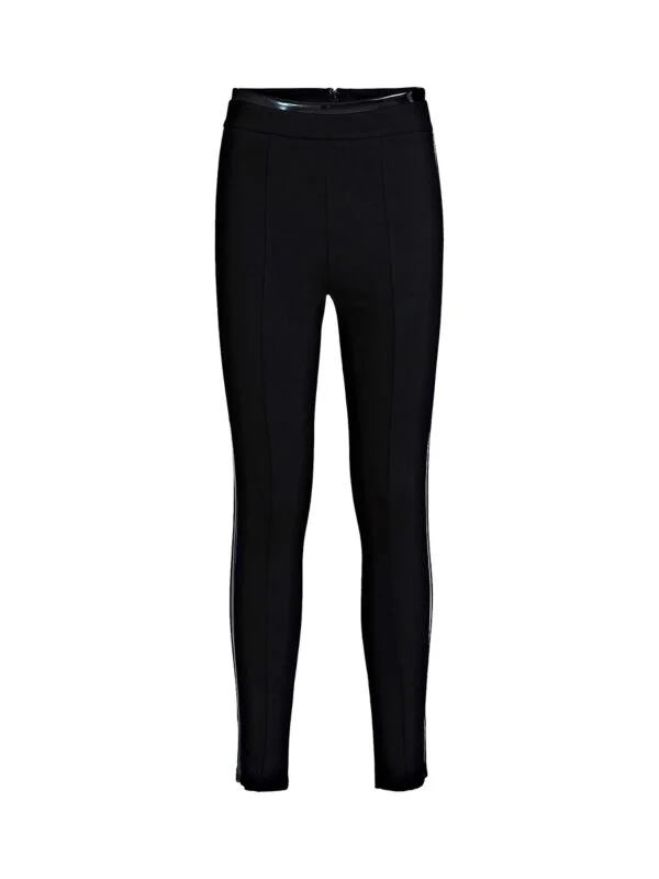 guess-fashion-nova-kolekcija-modnialmanah