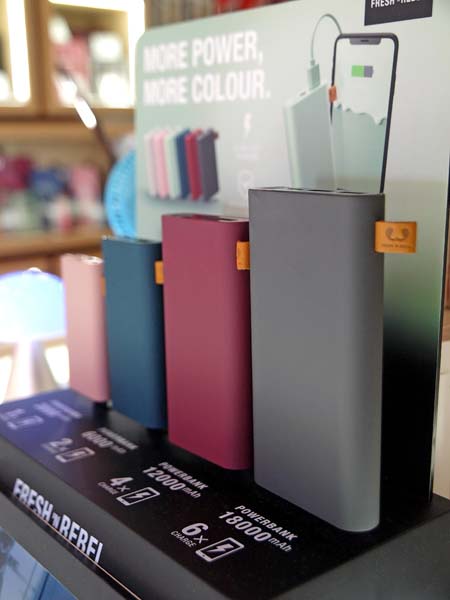 mobia-lifestyle-gadgeti-tehnika-smartphone-modnialmanah