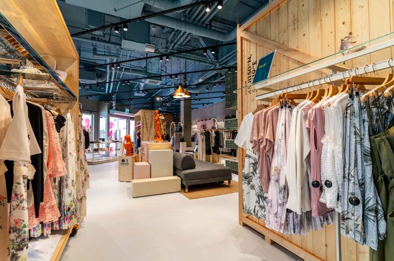 ted-baker-designer-outlet-croatia-modnialmanah-shopping