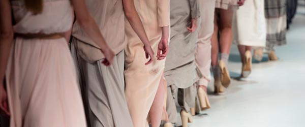 fashion-moda-Högl-modnialmanah-70's-proljetna-kolekcija