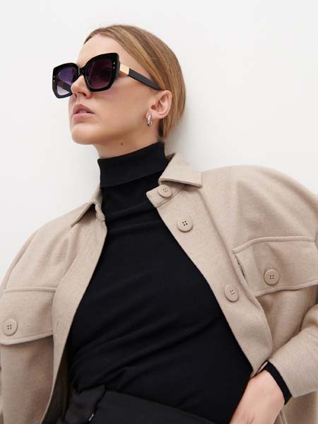 fashion-reserved-naočale-modnialmanah-moda-modni-detalji-1