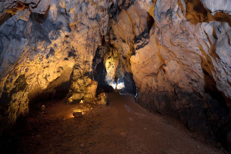 baraćeve-špilje-modnialmanah-lifestyle-izlet-modnialmanah-lika-quality-destinacija-lika