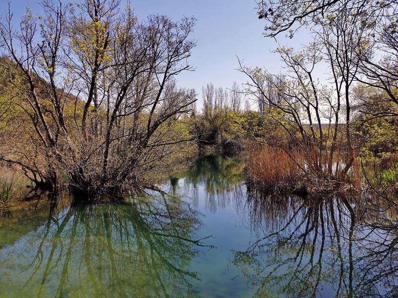 nacionalni-park-krka-lifestyle-skradinski-buk-roški-slap-visovac-izlet-modnialmanah-priroda