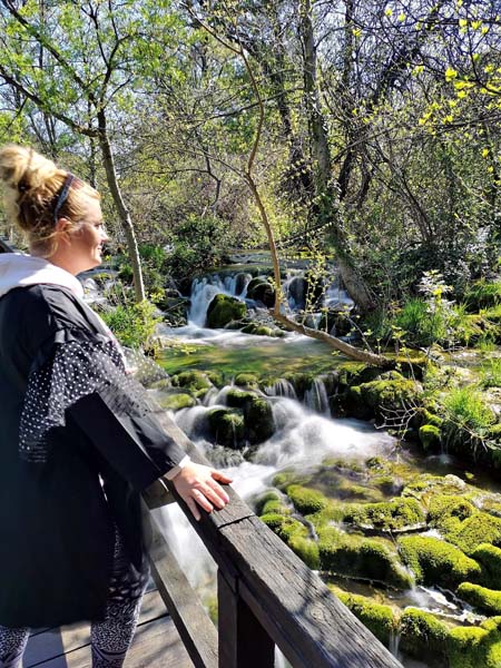 nacionalni-park-krka-lifestyle-skradinski-buk-roški-slap-visovac-izlet-modnialmanah-priroda