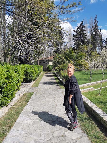 nacionalni-park-krka-lifestyle-skradinski-buk-roški-slap-visovac-izlet-modnialmanah-priroda