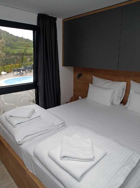 lifestyle-camping-plitvice-lika-destination-modnialmanah-odmor