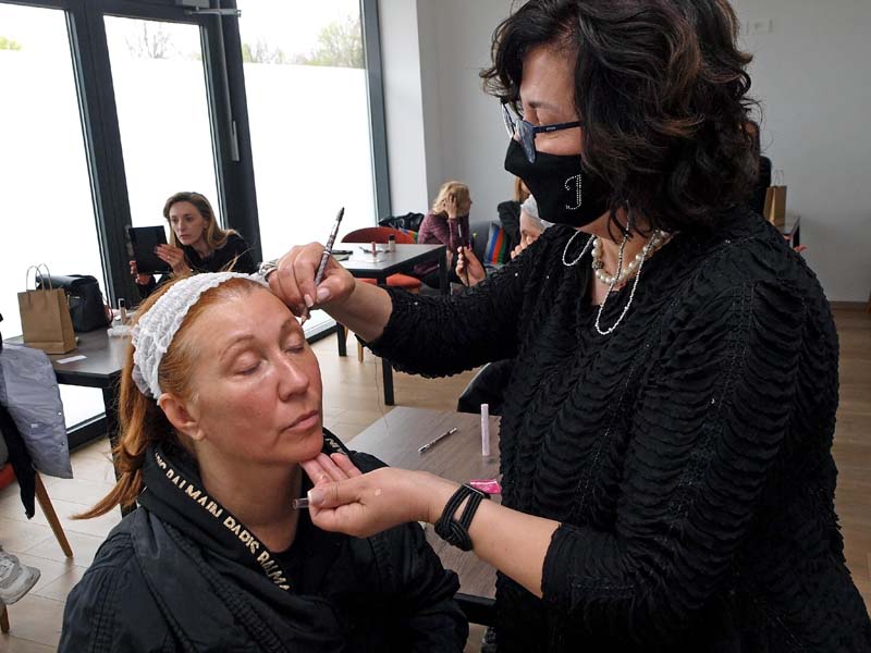 catrice-beauty-clean-id-make-up-šminka-camping-plitvice-modnialmanah