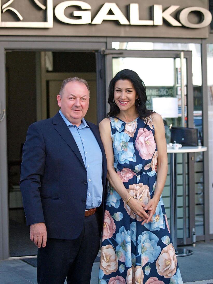 galko-ana-rucner-posebna-na-prvi-pogled-fashion-modnialmanah-moda-modni-detalji-torbica