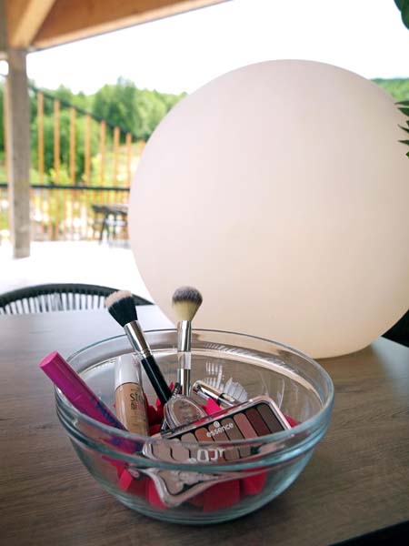 essence-make-up-šminka-modnialmanah-camping-plitvice