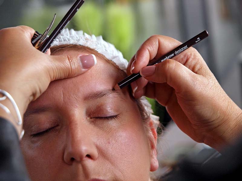 essence-make-up-šminka-modnialmanah-camping-plitvice