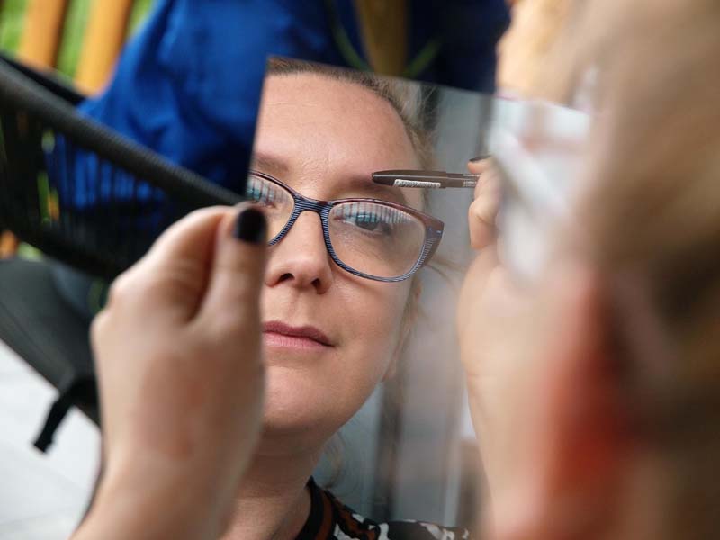 essence-make-up-šminka-modnialmanah-camping-plitvice