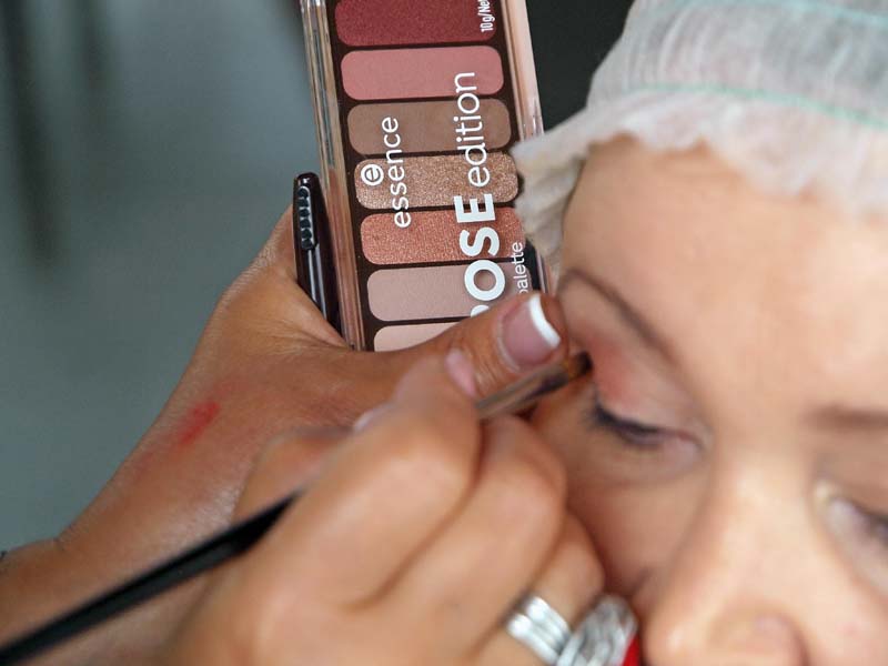 essence-make-up-šminka-modnialmanah-camping-plitvice