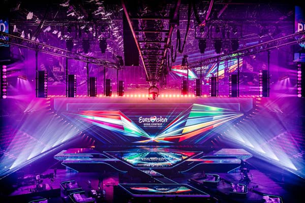 booking-com-eurosong-modnialmanah-lifestyle