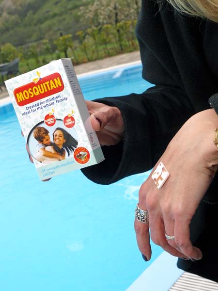 mosquitan-komarac-njega-modnialmanah-camping-plitvice
