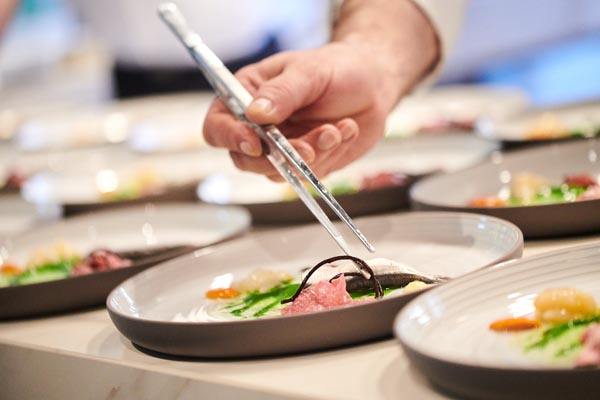 David-Skoko-Janez-Bratov-aminess-Wine &Gourmet-Nights-gastro-modnialmanah