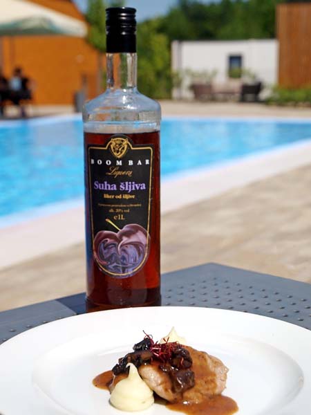 drinkoteka-liquers-boombar-liker-gastro-modnialmanah