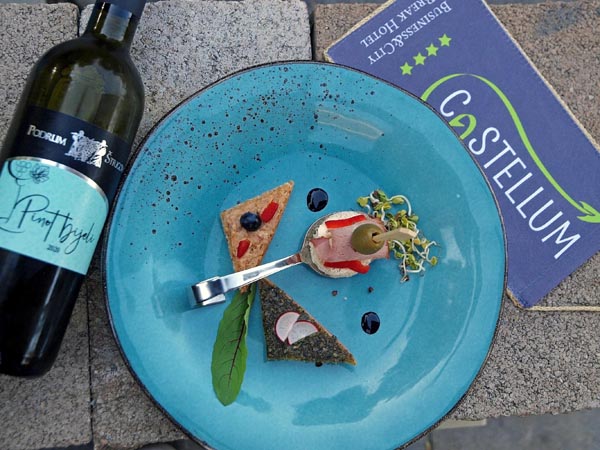 vino-uz-žlicu-hotel-castellum-podrum-štrigova-gastro-modnialmanah