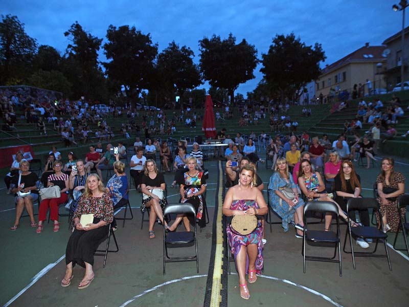 womens-days-by-modnialmamnah-karlovac-modnialmanah-lifestyle