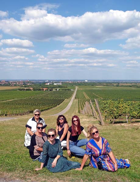 women's-days-ilok-modnialmanah-iločki-podrumi