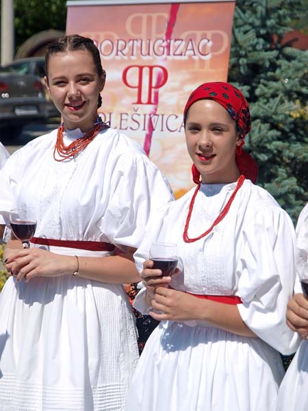 lifestyle-portugizac-plešivica-vino-modnialmanah