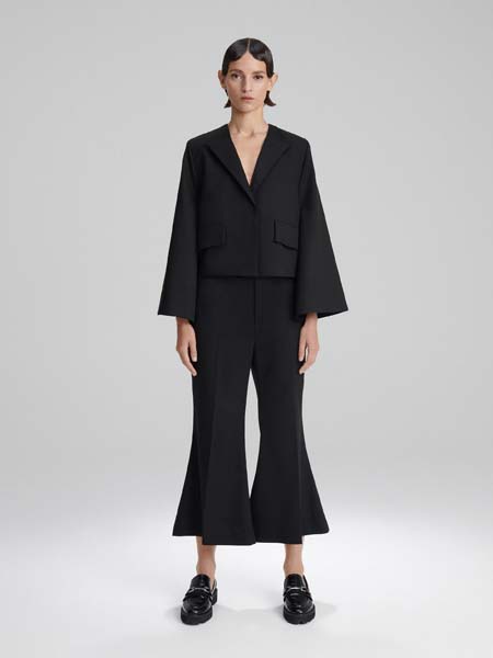 fashion-reserved-poslovni-look-modnialmanah