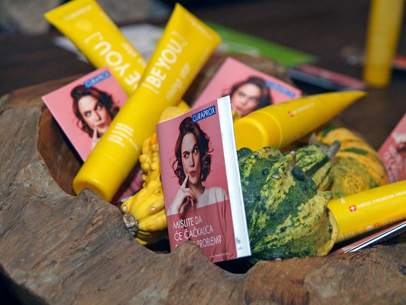 curaprox-modnialmanah-zubi-četkica-za zube-higijena-oralna-ivana-borčić-sesar