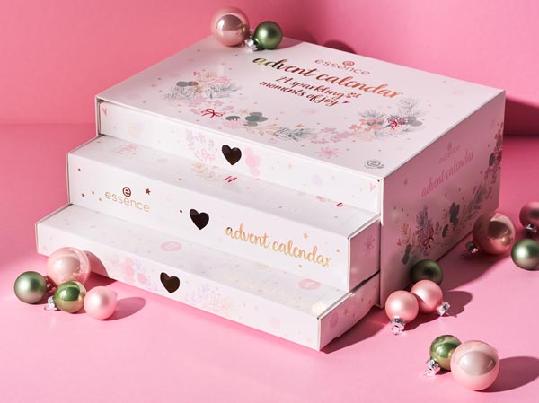 essence-ADVENSTKI-KALENDAR-2021-beauty-make-up-šminka-modnialmanah