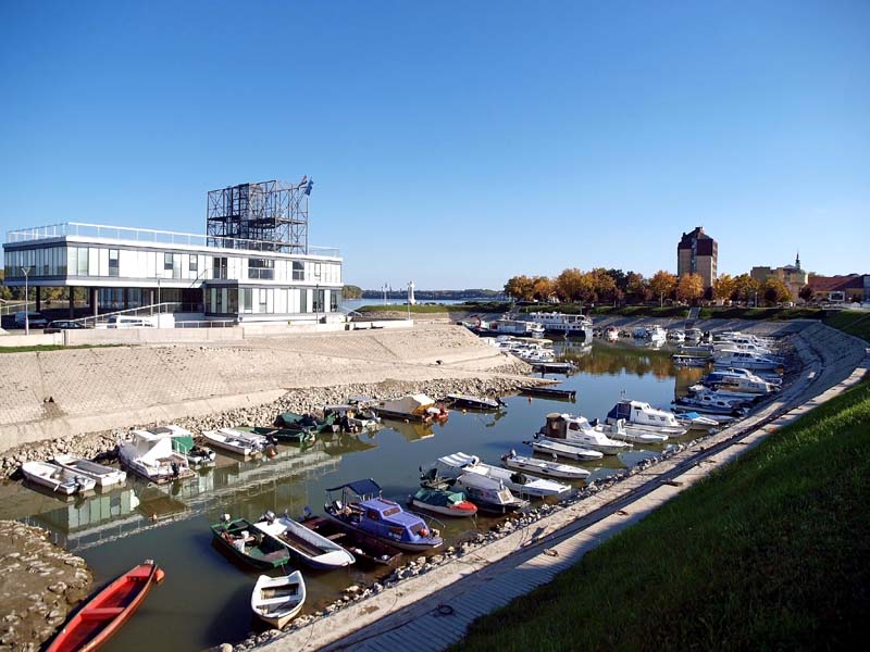 lifestyle-vukovaru-modnialmanah-vukovarski-vodotoranj-modnialmanah