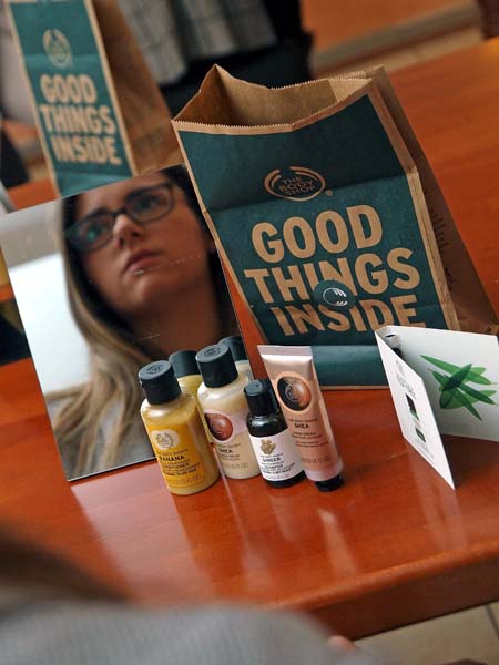 the-body-shop-modnialmanah-womens-days-beauty-njega-koža