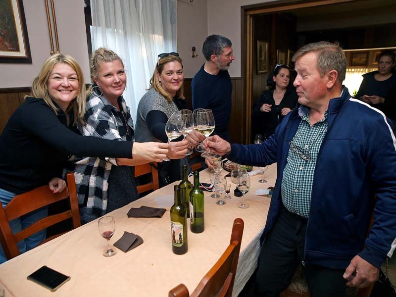 dravski-peski-lifestyle-martinje-royal-restoran-koren-vina-modnialmanah