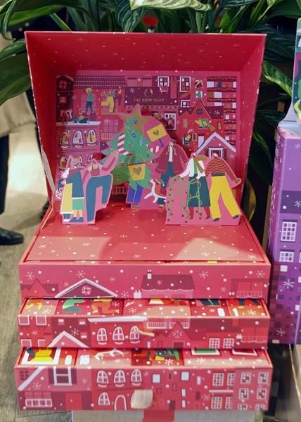 the-body-shop-adventski-kalendar-beauty-modnialmanah-kozmetika