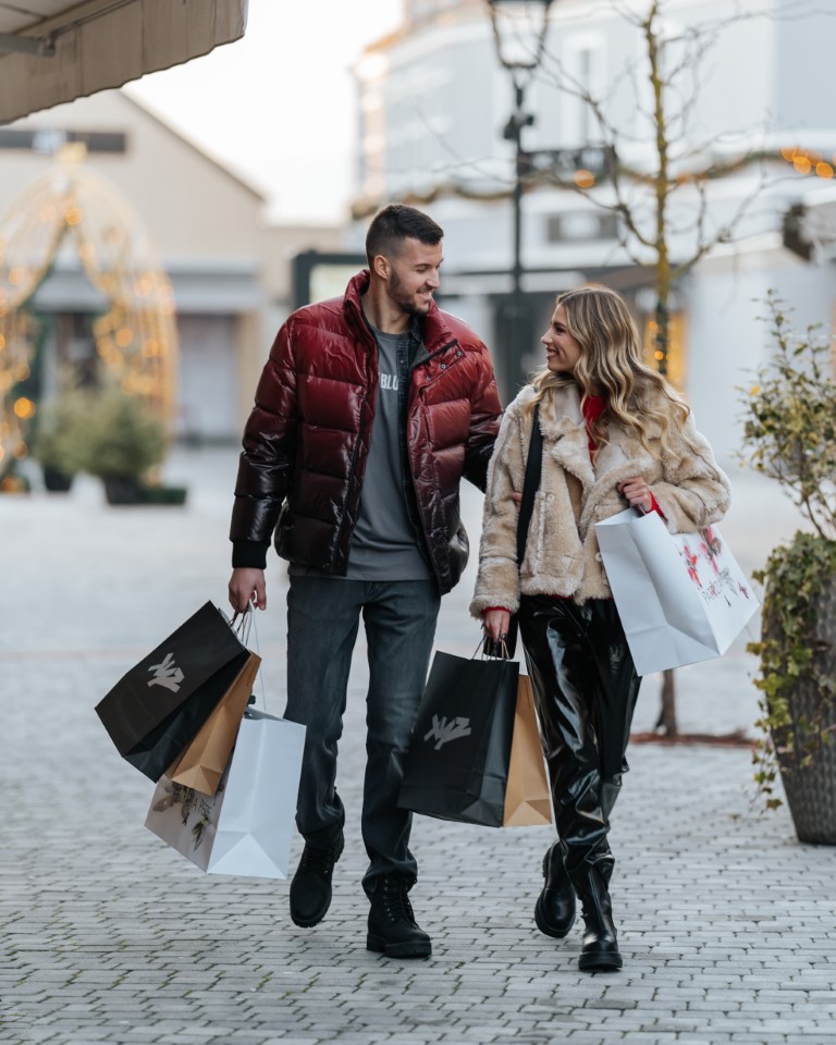 fashion-designer-outletu-croatia-modnialmanah-shopping-popust-božić