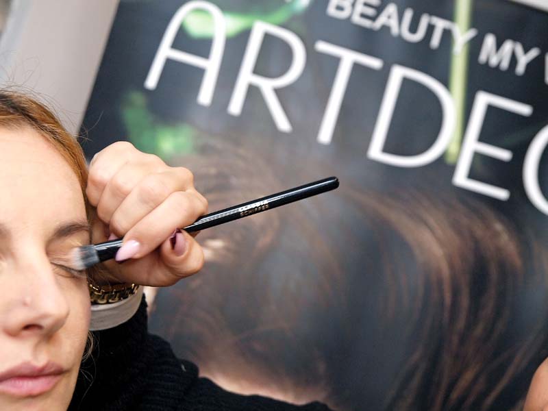 art-deco-beauty-make-up-šminka-modnialmanah