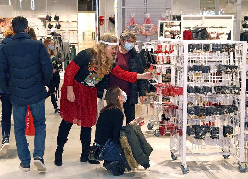 fashion-sinsay-otvorenje-modnialmanah-westgare-shopping-city