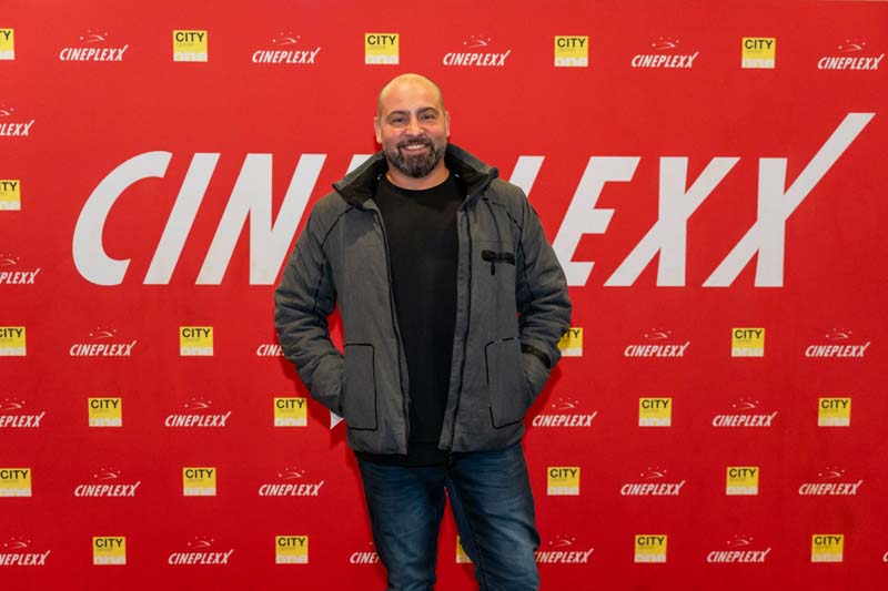 lifestyle-danis-tanović-deset-u-pola-modnialmanah-cineplexx
