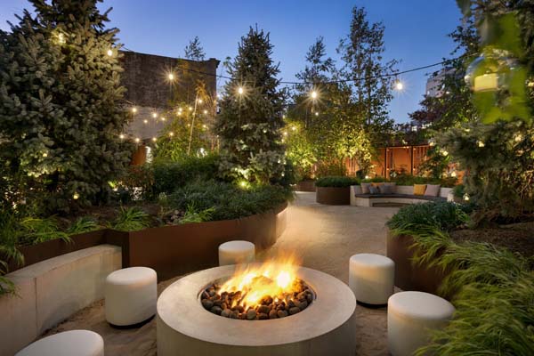 booking-com-putovanja-blagdan-modnialmanah-božić