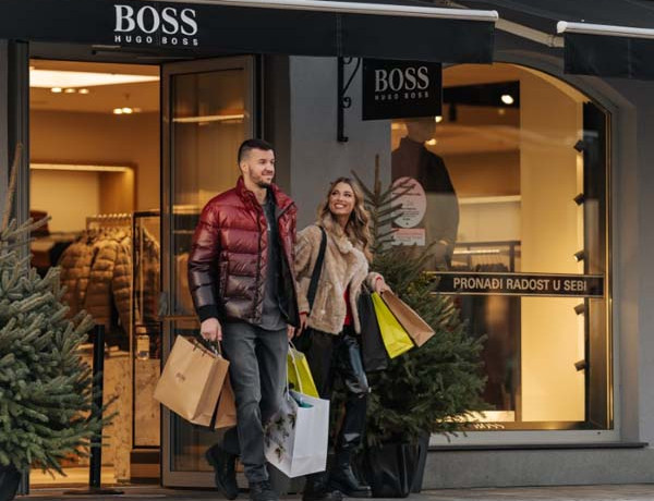 fashion-designer-outletu-croatia-modnialmanah-shopping-popust-božić