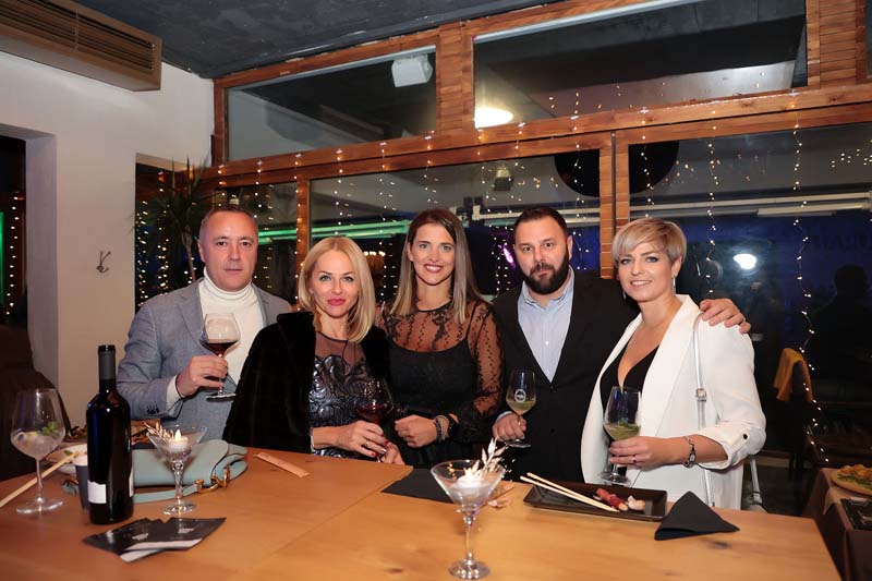 faro-božićna-bajka-fashion-modnialmanah