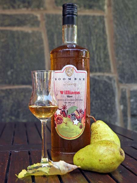 drinkoteka-boombar-likeri-gastro-modnialmanah-jabuka-cimet-williams-kruška